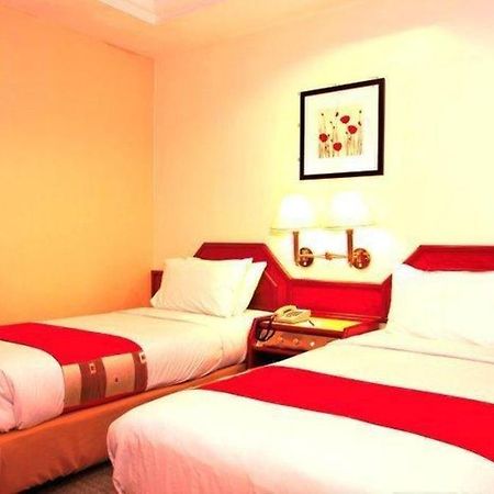 The Emperor Hotel Malacca Екстер'єр фото