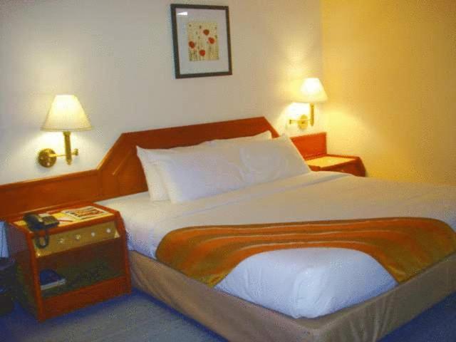 The Emperor Hotel Malacca Екстер'єр фото