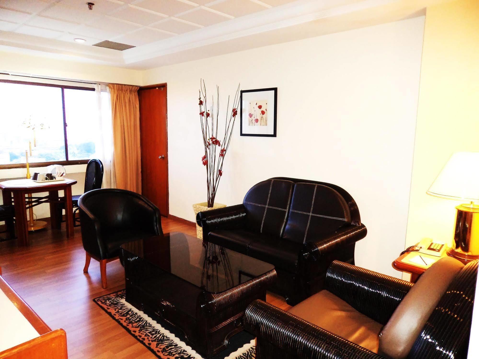The Emperor Hotel Malacca Екстер'єр фото
